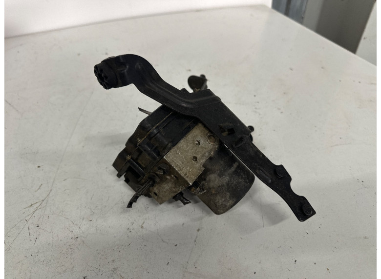 Блок ABS к BMW 5 E60/E61, 2006г.