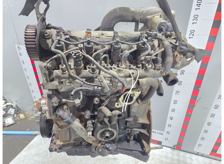 Двигатель к Renault Trafic, 2004г.