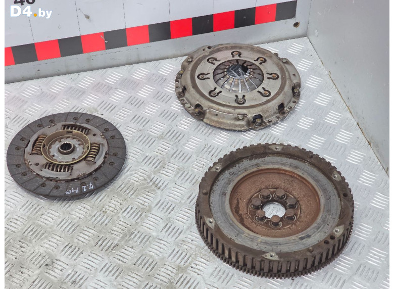 Комплект сцепления к Opel Vivaro 2004 г.