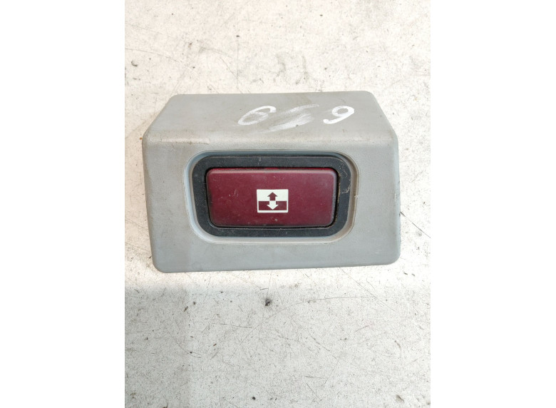 Кнопка открытия багажника к Mercedes Vito W639, 2009г.