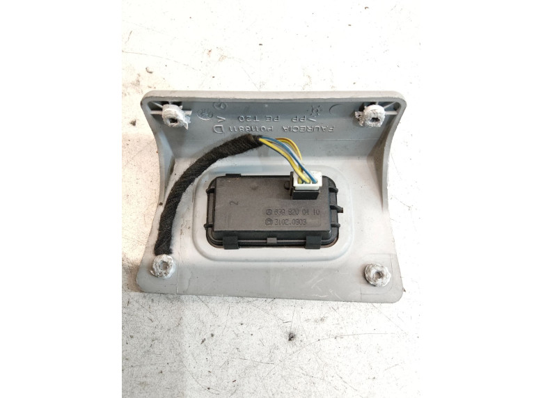 Кнопка открытия багажника к Mercedes Vito W639, 2009г.