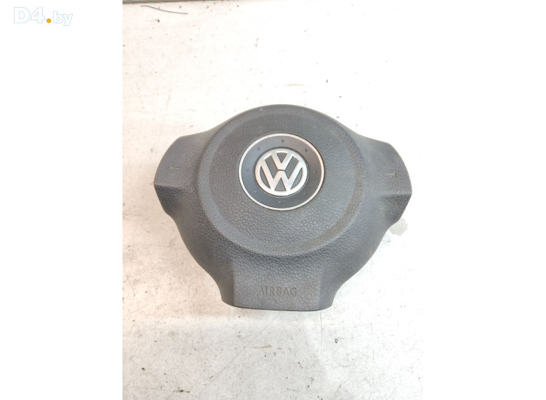 Подушка безопасности водителя к Volkswagen Touran 2011 г.