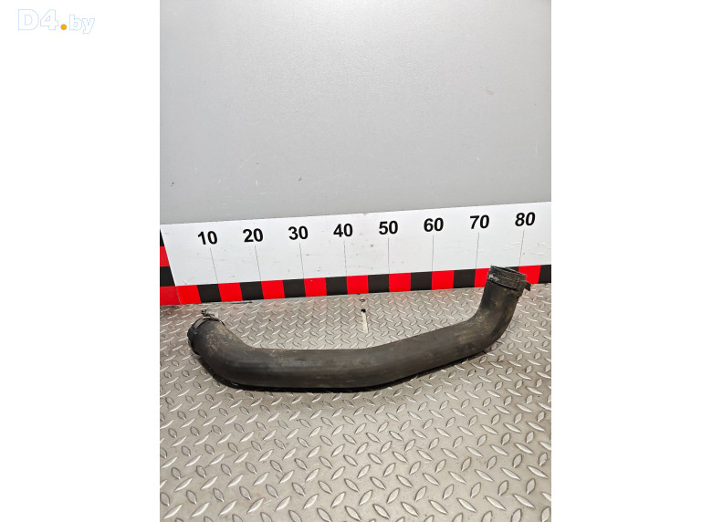 Патрубок интеркулера к Renault Trafic 2003 г.