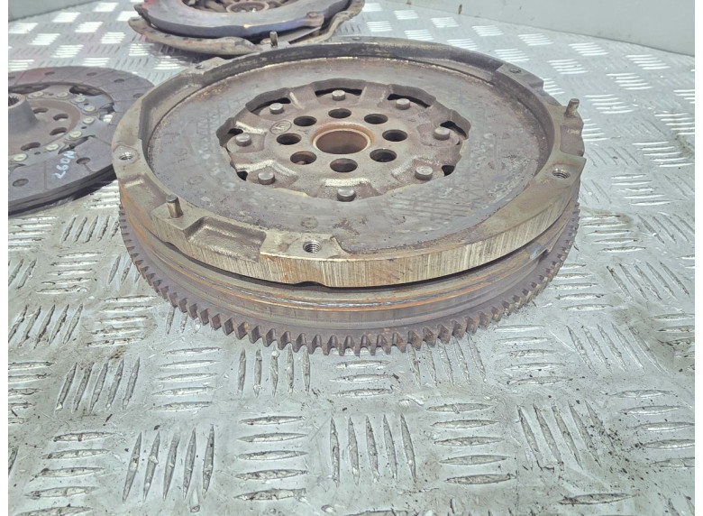 Комплект сцепления к Renault Master, 2013г.