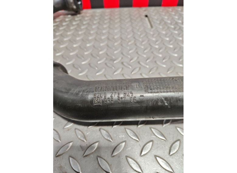 Патрубок интеркулера к Opel Vivaro, 2003г.