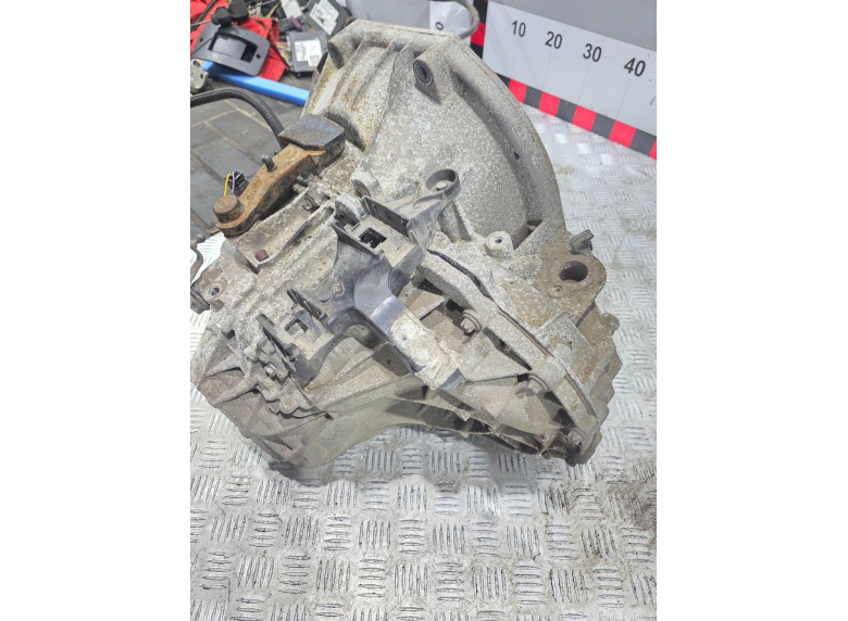 КПП механическая (МКПП) к Renault Master, 2013г.