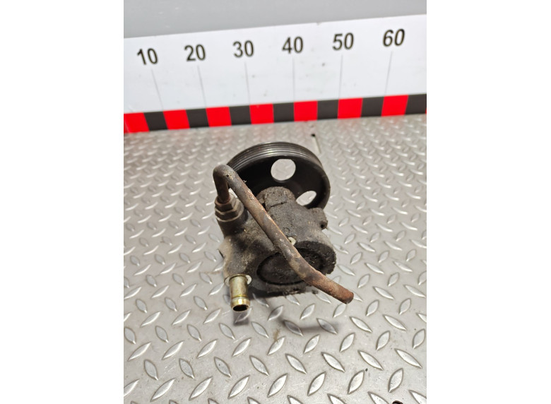 Насос гидроусилителя руля к Opel Vivaro, 2003г.