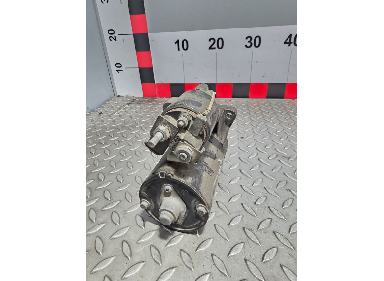 Стартер к Renault Scenic, 2002г.