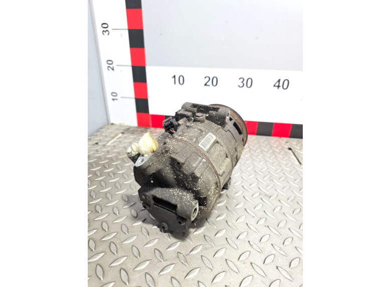 Компрессор кондиционера к Renault Master, 2013г.