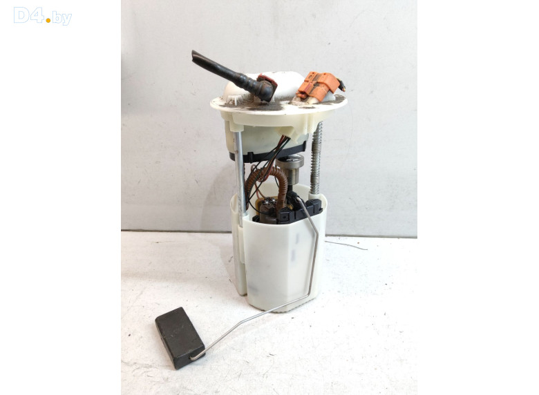 Насос топливный к Suzuki Swift 2007 г.