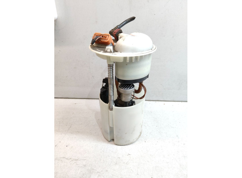 Насос топливный к Suzuki Swift, 2007г.