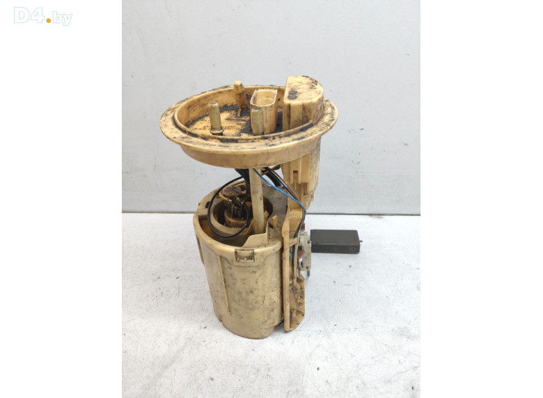 Насос топливный к Volkswagen Golf 2007 г.