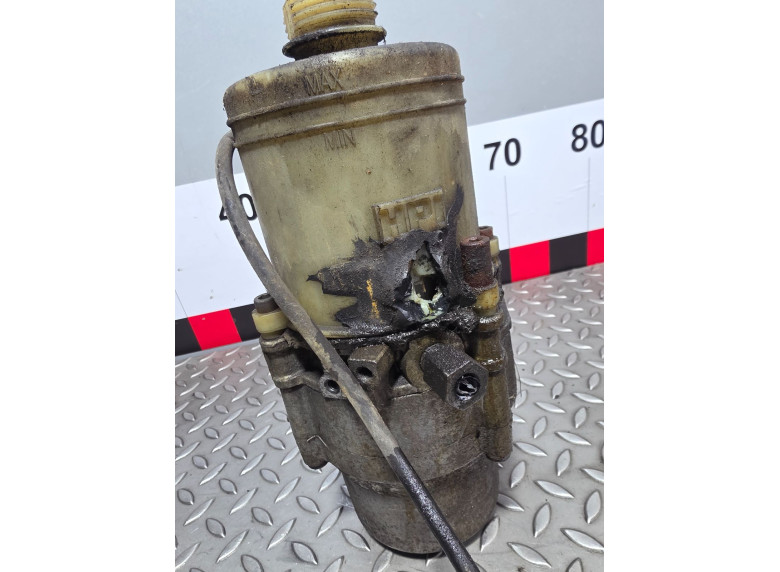 Электрогидроусилитель руля к Volkswagen Polo, 2005г.