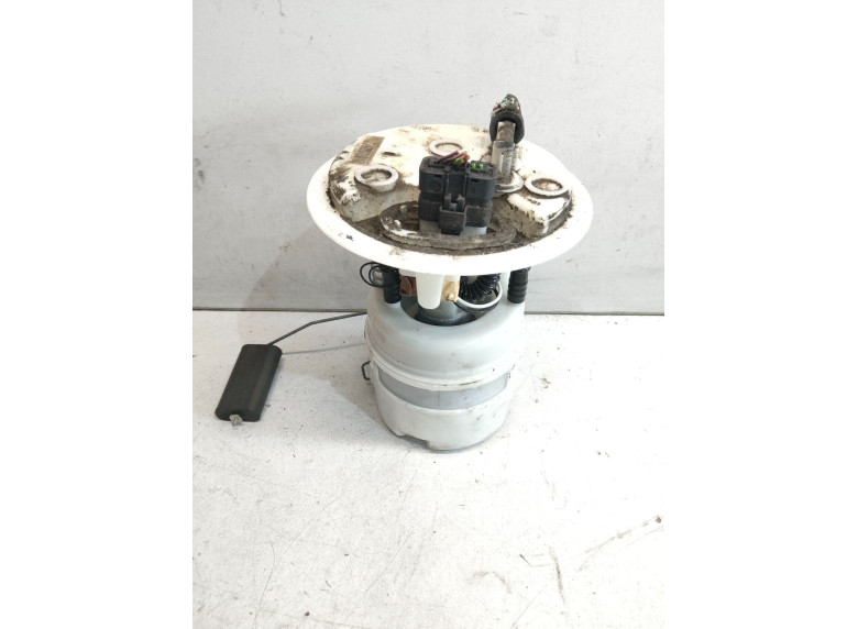 Насос топливный к Citroen C5, 2010г.