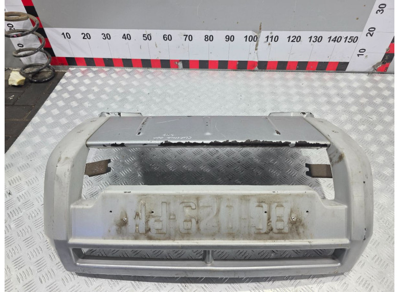 Бампер передний к Renault Scenic RX4, 2001г.