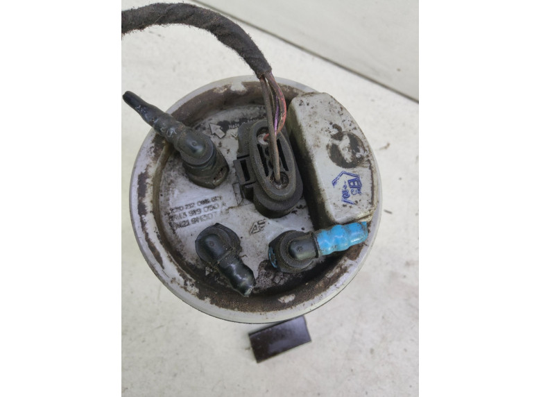 Насос топливный к Seat Alhambra, 2002г.