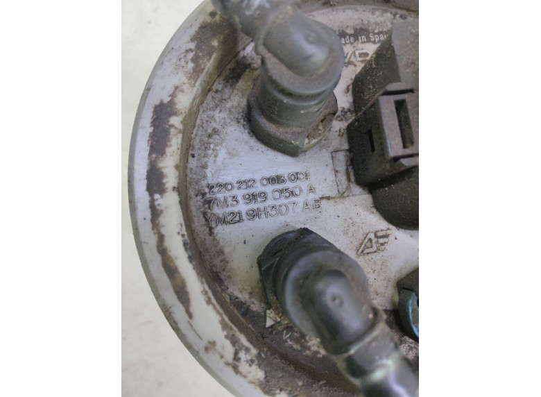 Насос топливный к Seat Alhambra, 2002г.