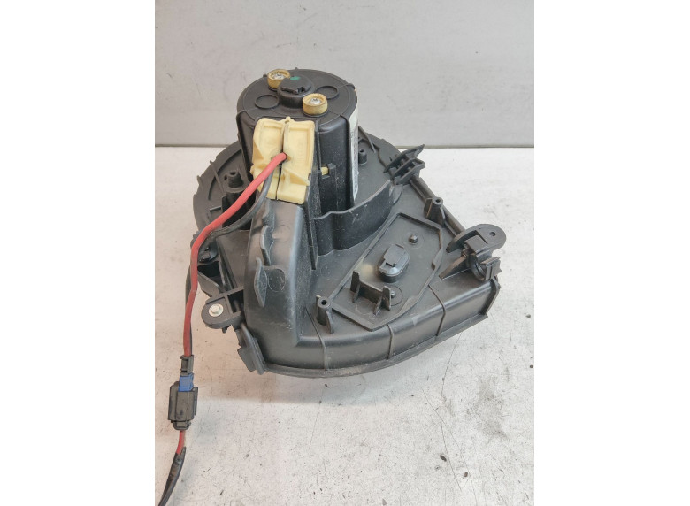 Моторчик печки к Citroen Jumpy, 2010г.