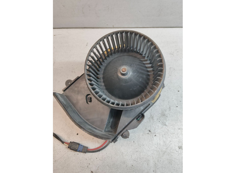 Моторчик печки к Citroen Jumpy, 2010г.