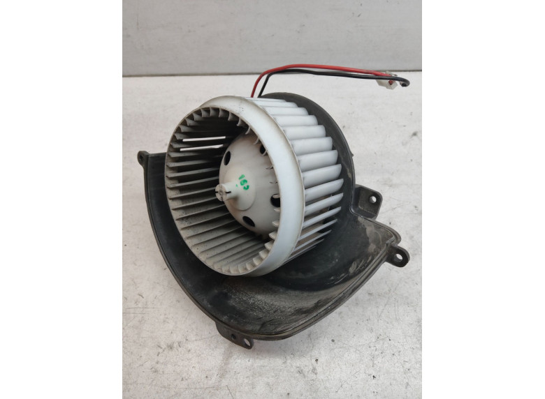 Моторчик печки к Opel Astra, 2004г.