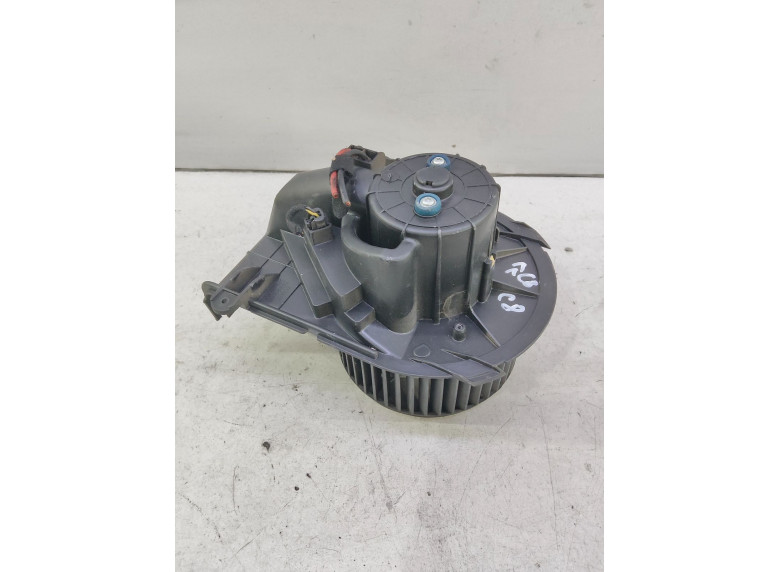 Моторчик печки к Citroen C8, 2005г.