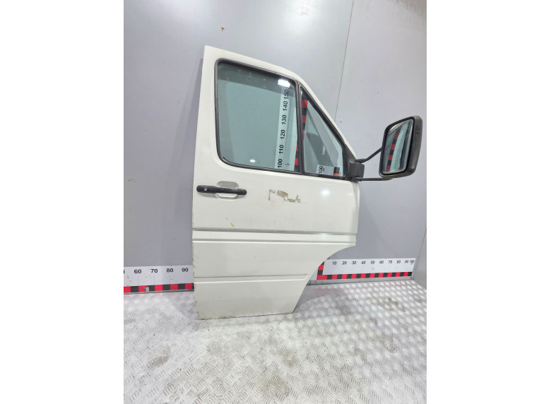 Ручка наружная передняя правая к Mercedes Sprinter, 2003г.