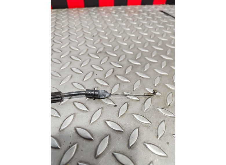 Трос двери передней к Volkswagen Passat, 2000г.