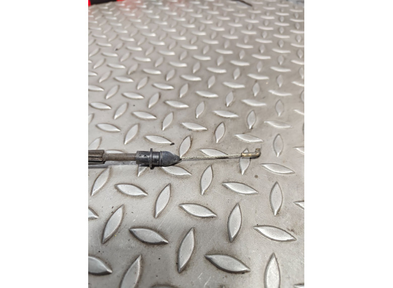 Трос двери передней к Volkswagen Passat, 2000г.