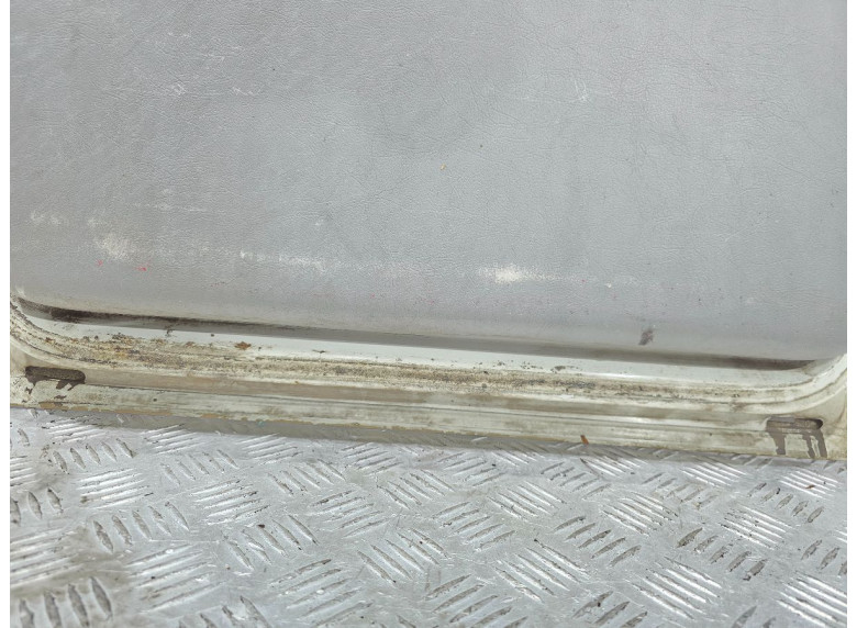 Дверь передняя правая к Mercedes Sprinter, 2003г.