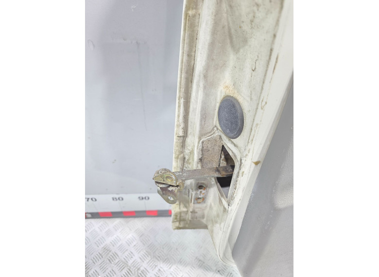 Ограничитель открывания двери передней к Volkswagen LT, 2003г.