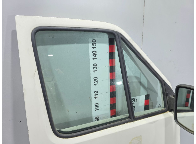 Дверь передняя правая к Volkswagen LT, 2001г.