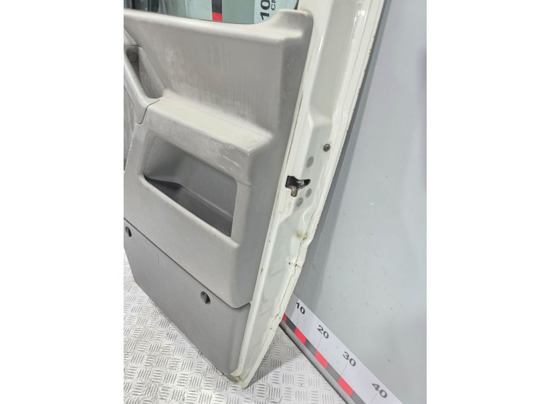 Дверь передняя правая к Volkswagen LT, 2001г.