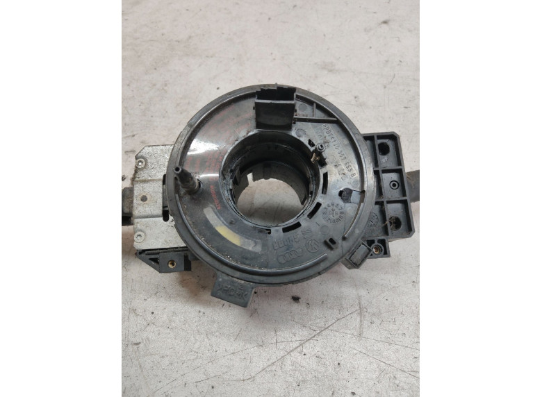 Переключатель подрулевой (стрекоза) к Audi A4, 1999г.