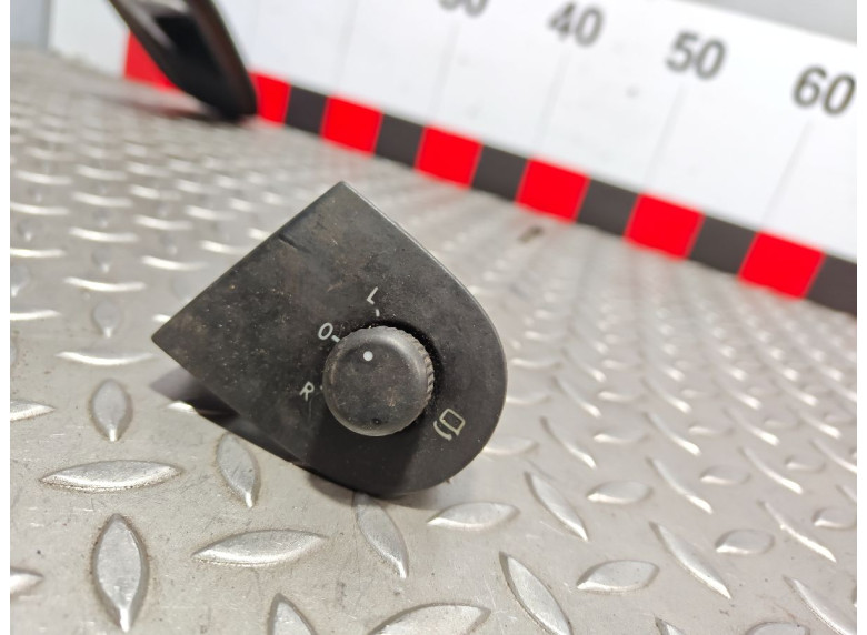 Джойстик регулировки зеркал к Seat Alhambra, 2004г.