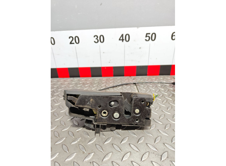 Замок двери задней левой к Seat Alhambra, 2003г.