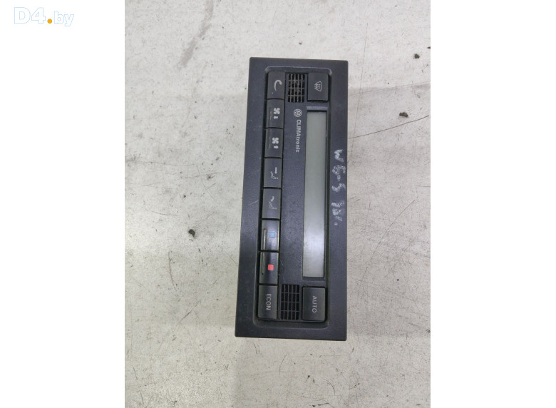 Блок управления печки/климат-контроля к Volkswagen Passat 2000 г.