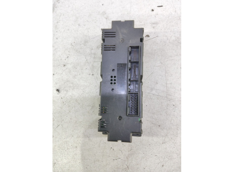 Блок управления печки/климат-контроля к Volkswagen Passat, 2000г.