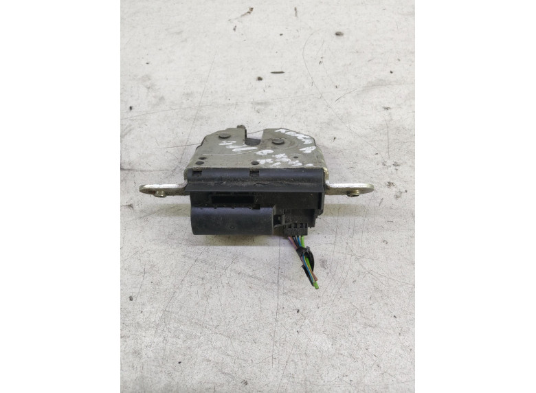 Замок багажника к Opel Corsa, 2009г.