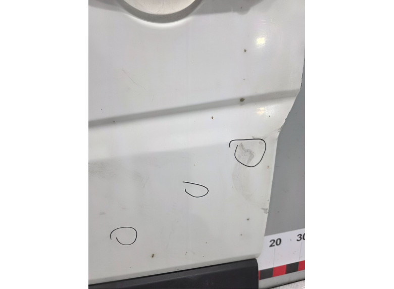 Дверь передняя левая к Mercedes Sprinter, 2010г.