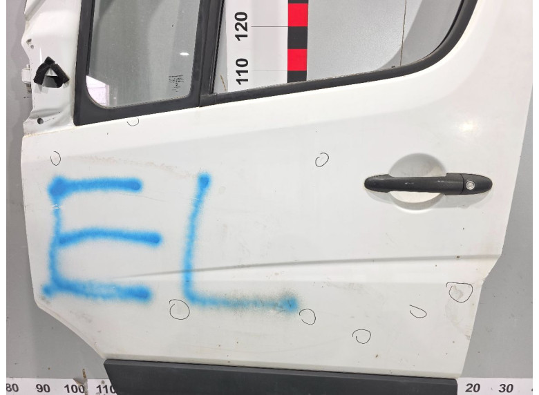 Дверь передняя левая к Mercedes Sprinter, 2010г.