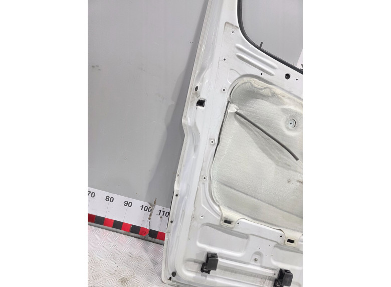 Дверь передняя левая к Mercedes Sprinter, 2010г.