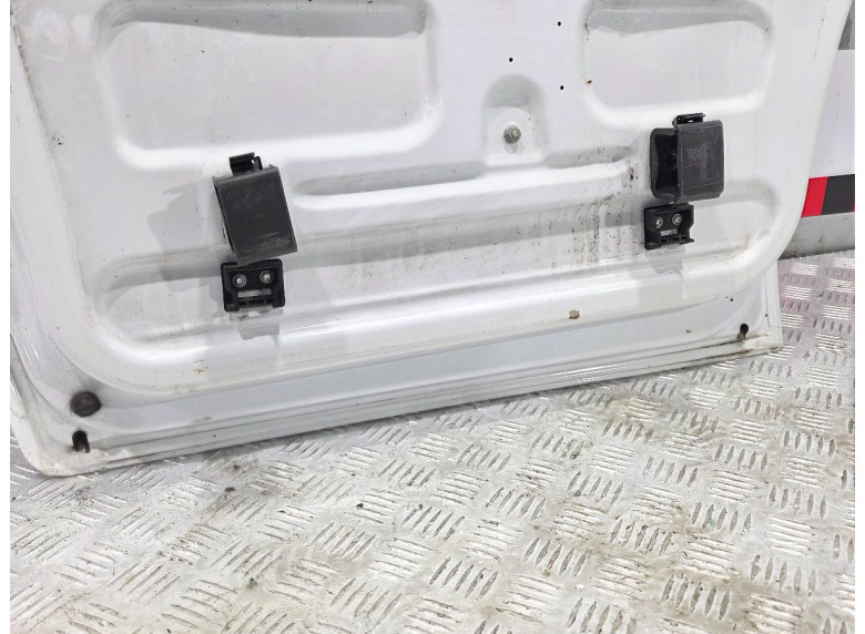 Дверь передняя левая к Mercedes Sprinter, 2010г.