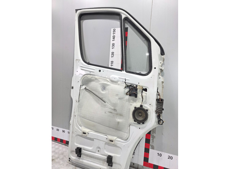 Дверь передняя левая к Mercedes Sprinter, 2010г.