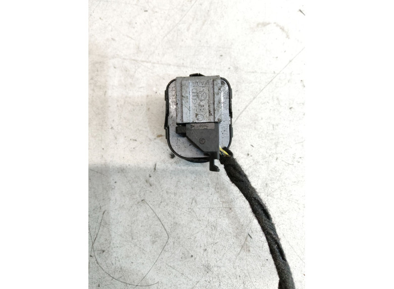 Джойстик регулировки зеркал к Volkswagen Golf, 2000г.