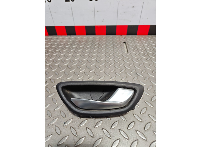 Ручка внутренняя передняя правая к Renault Megane, 2020г.