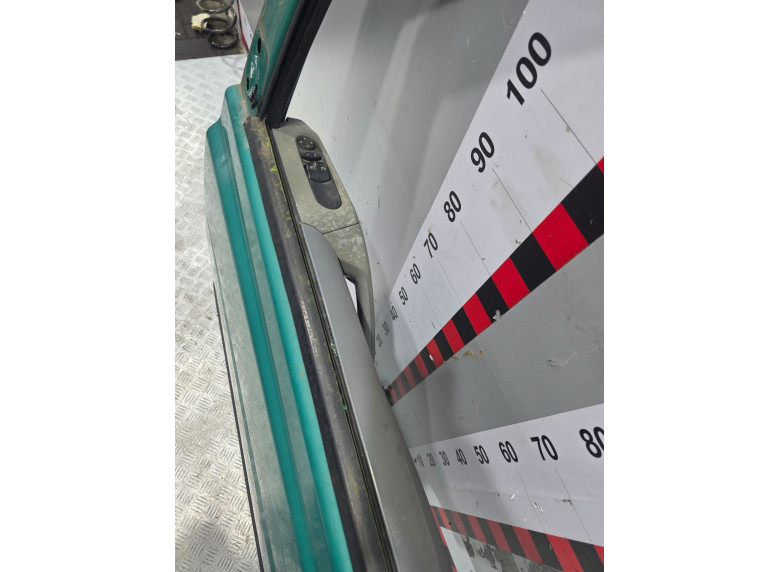 Стеклоподъемник электрический передний левый к Mercedes Vito W639, 2006г.