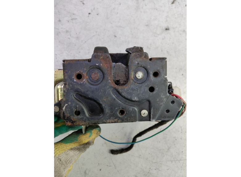 Замок багажника к Ford Galaxy, 2003г.