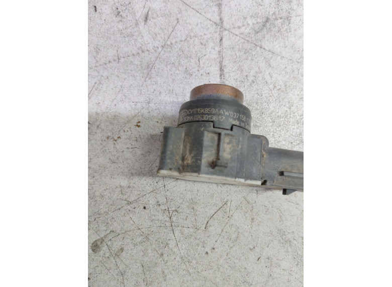 Датчик парктроника к Ford B-Max, 2012г.