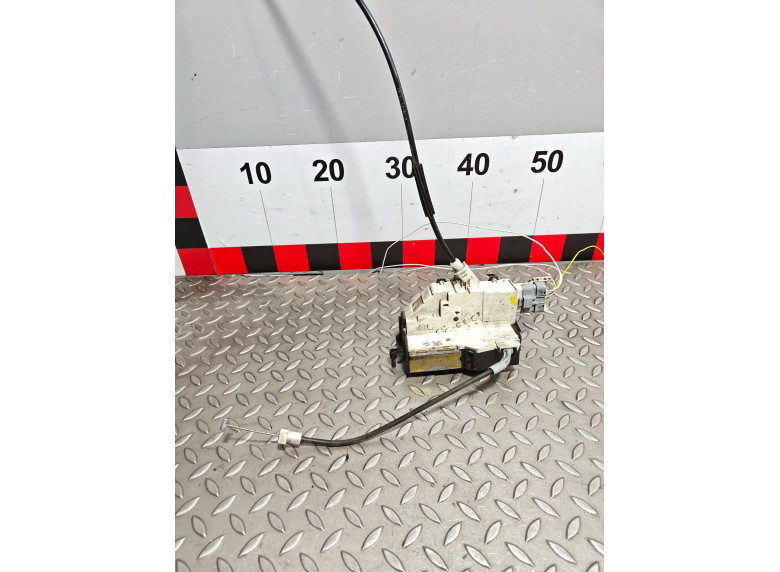 Замок двери передней правой к Fiat Scudo, 2010г.