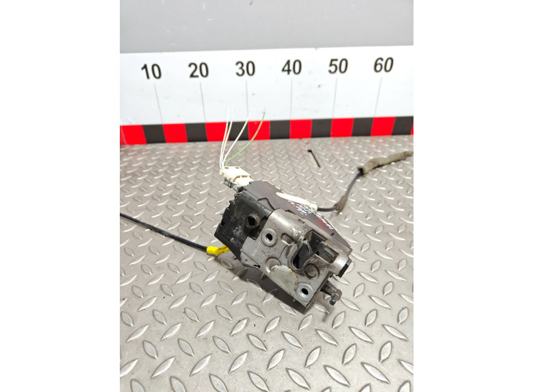 Замок двери передней правой к Fiat Scudo, 2010г.